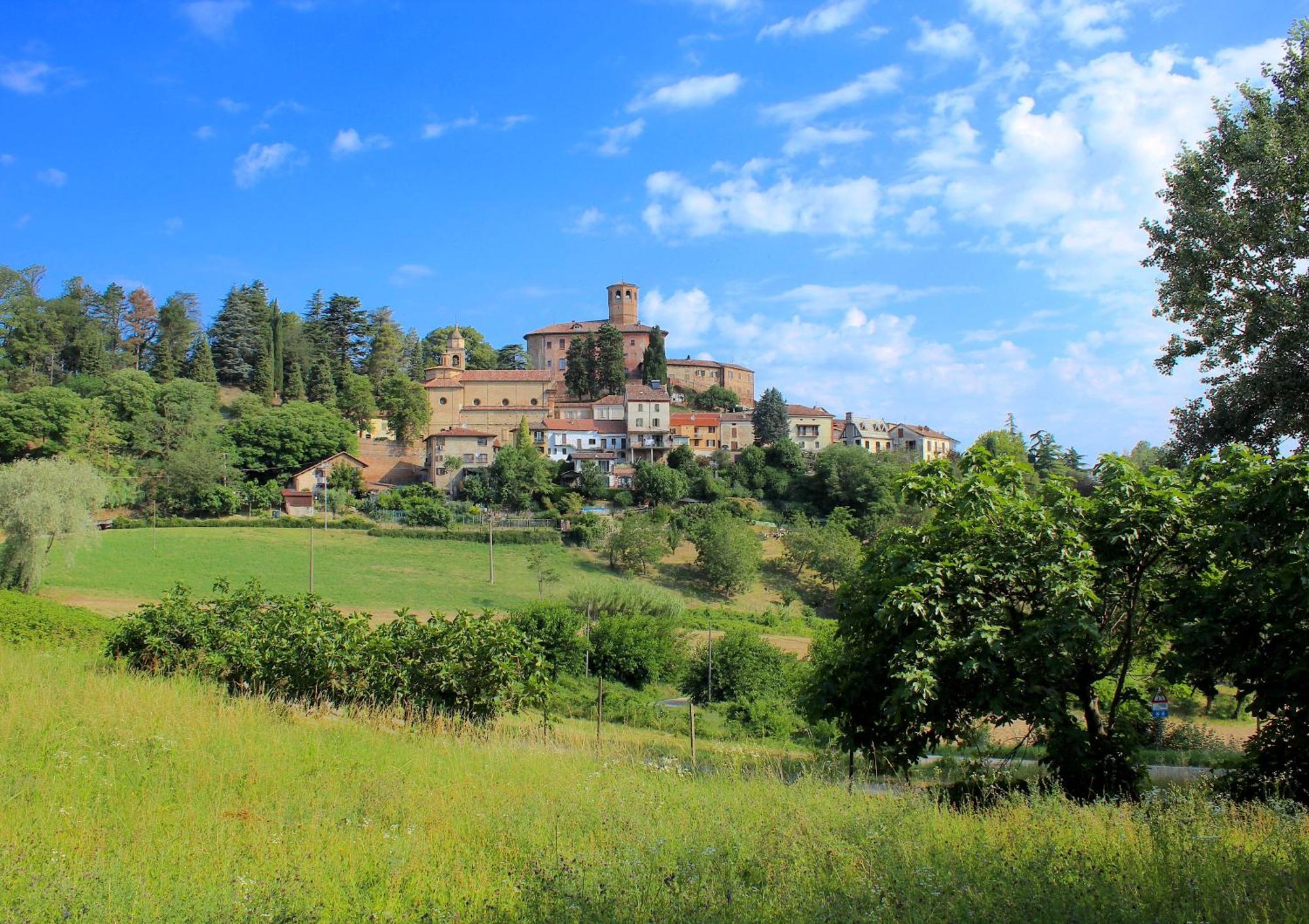 Villa Amazing Langhe And Monferrato | House With Garden Calamandrana Exterior foto
